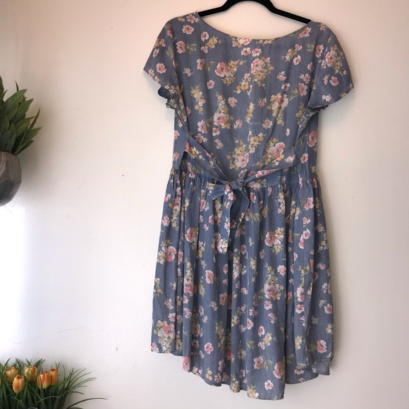 Vintage NC 17 by Danelle Karen floral dress - Picture 2 of 9